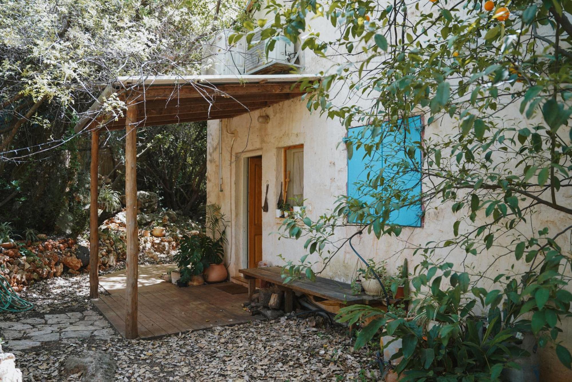 The House In The Oaks הבית באלונים Amirim Exterior foto